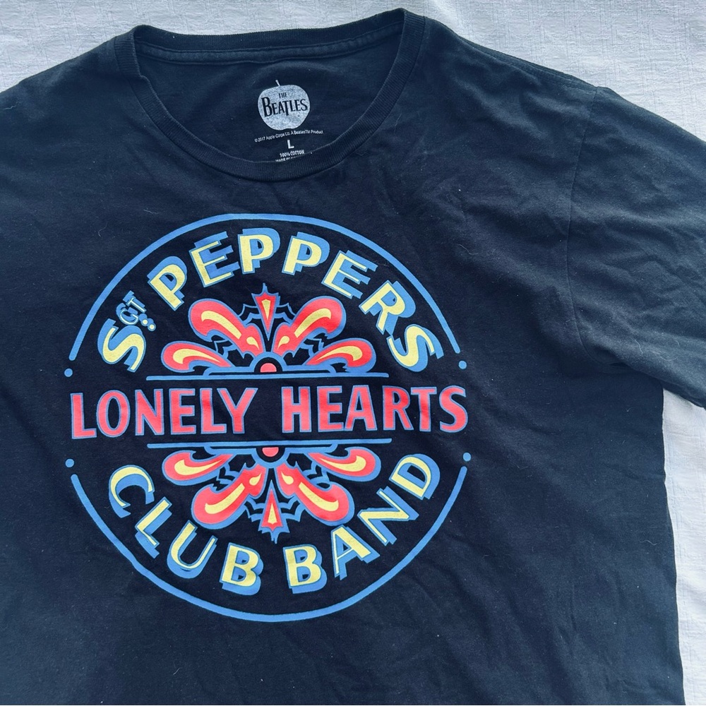 The Beatles Sgt Pepper’s Lonely Hearts Club Band t-shirt black tee men’s large